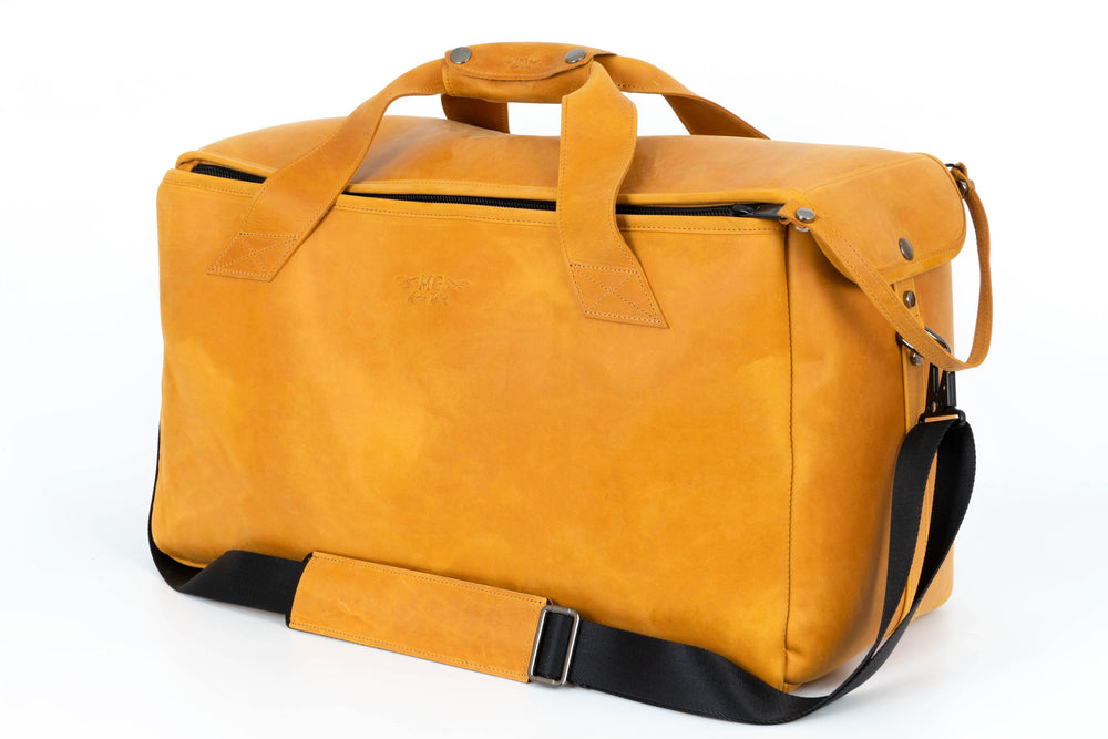 Trumpet/Flugelhorn gig bag. Double or triple. Crazy Horse Leather