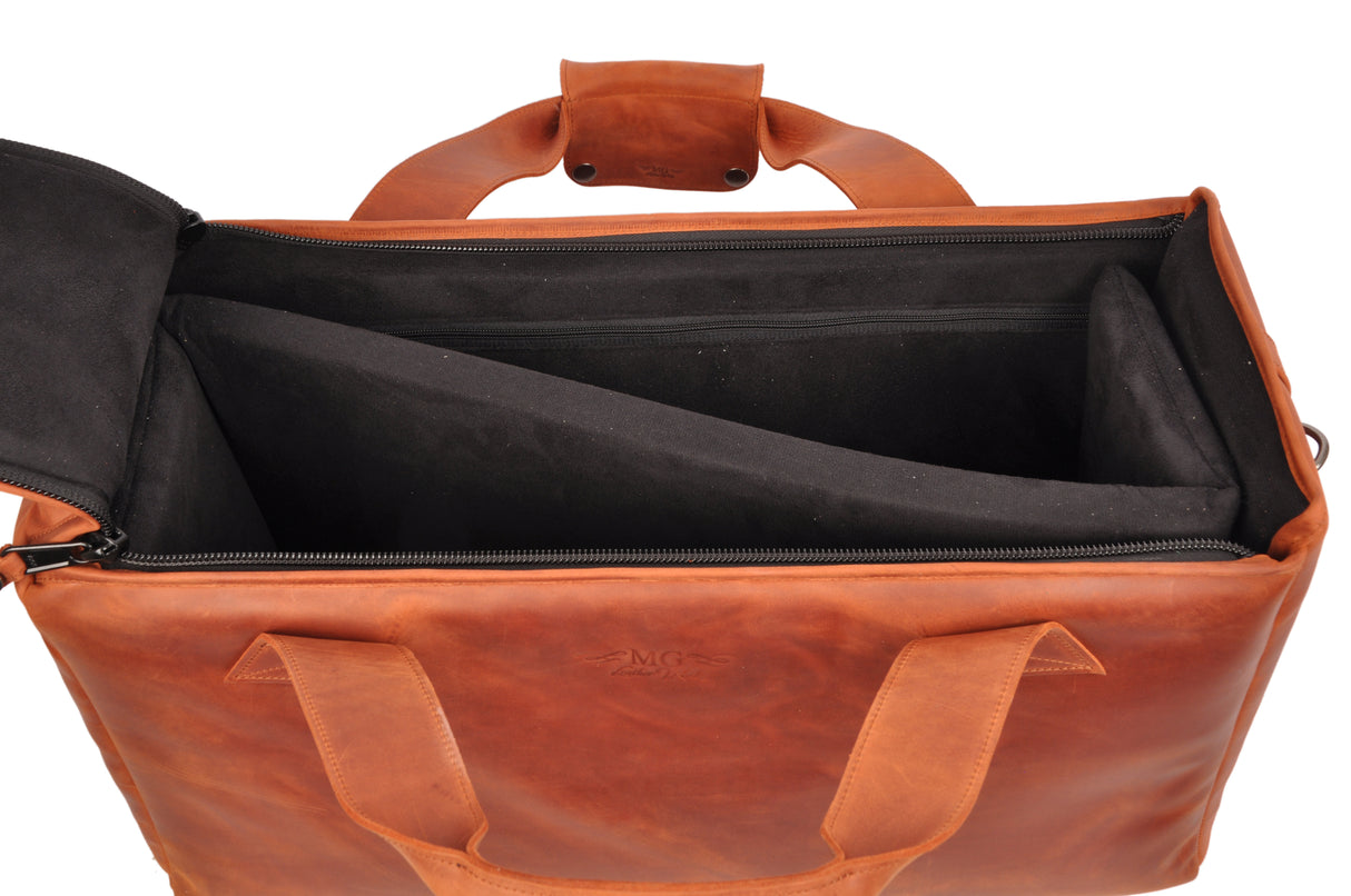 Trumpet/Flugelhorn gig bag. Double or triple. Crazy Horse Leather
