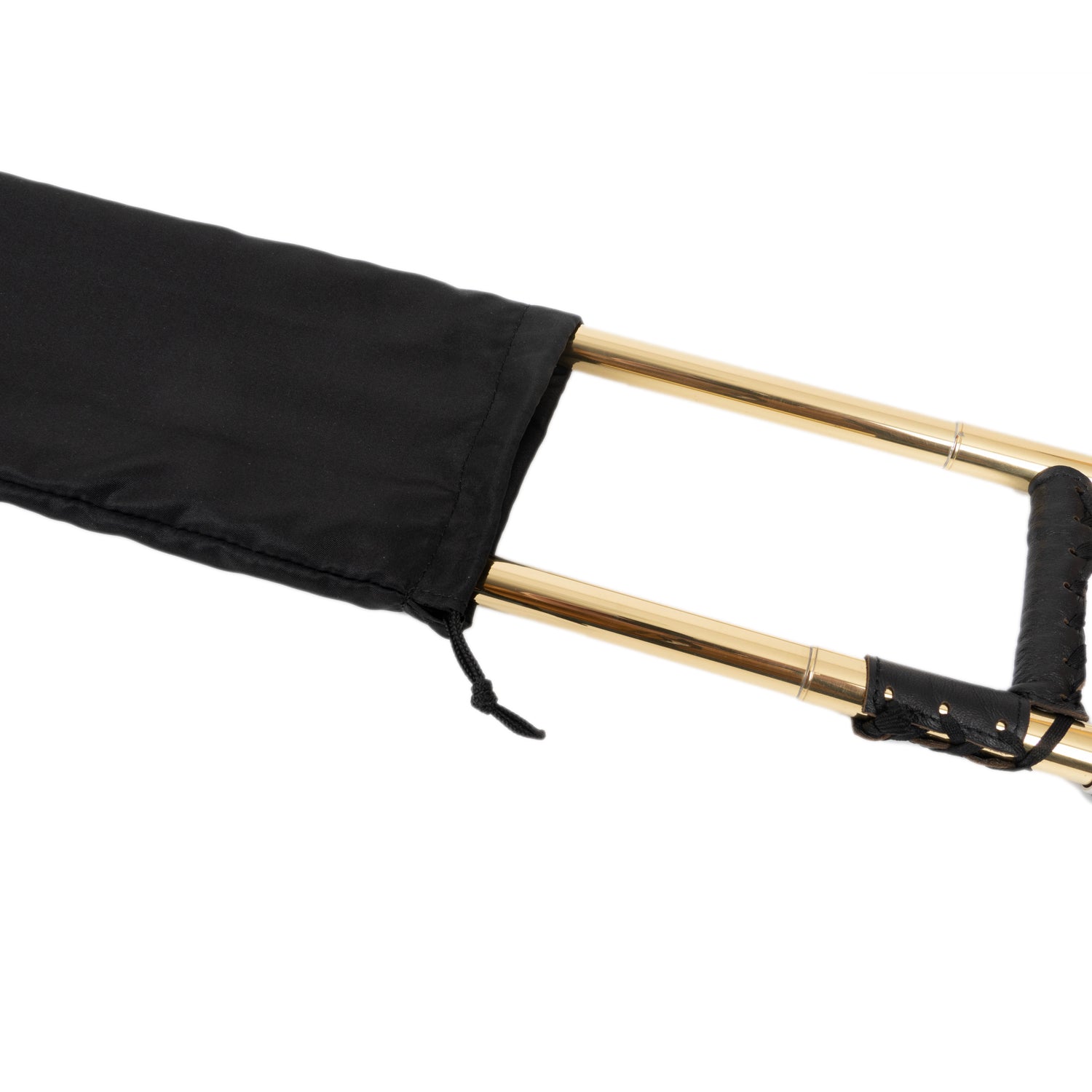 Compact and protective shelter bag for trumpet and trombone.