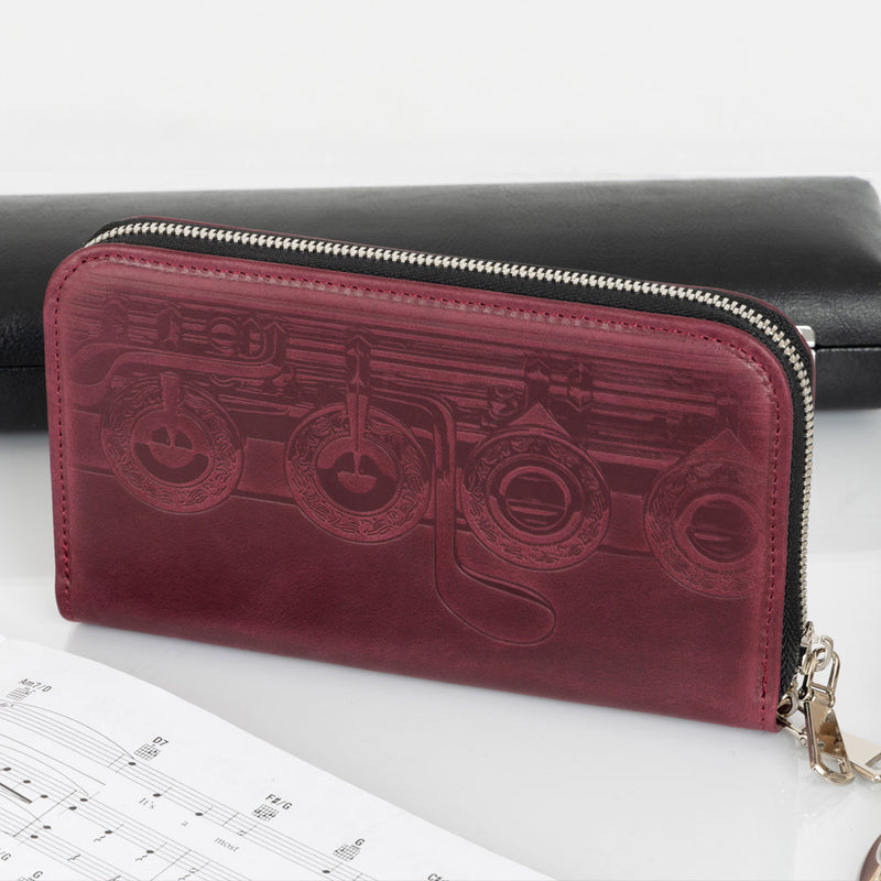 Leather wallet with flute embossing